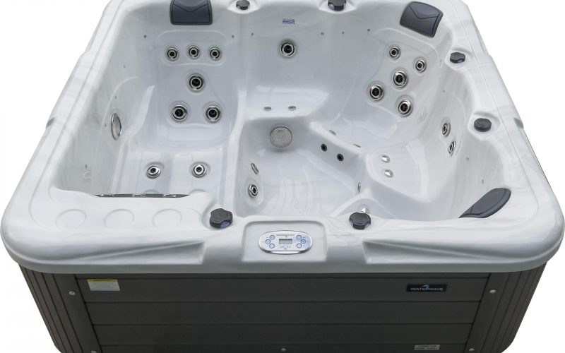 Large luxury hydrotherapy spa